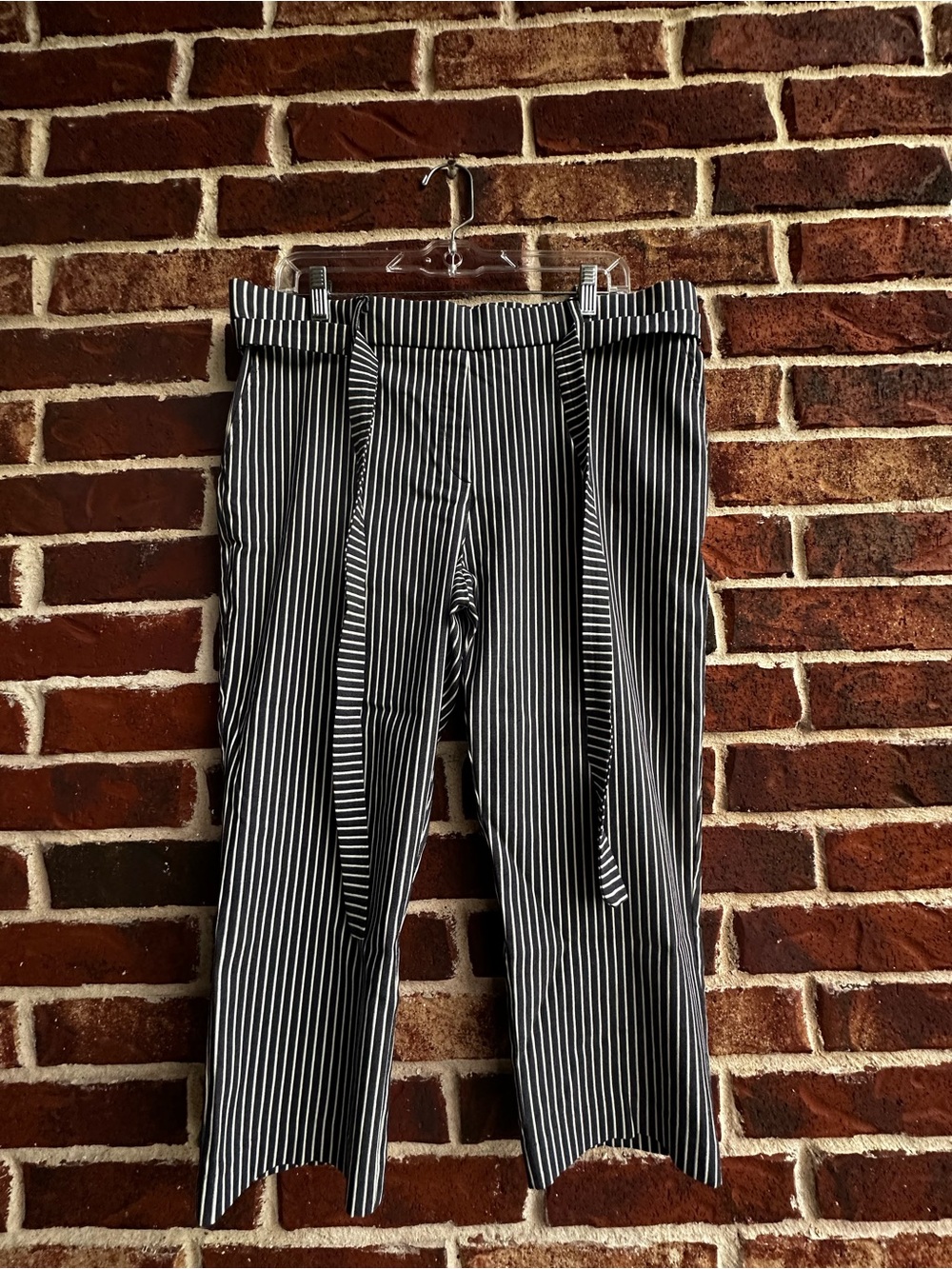Women’s Black & White Pinstripe Wide Leg Capris